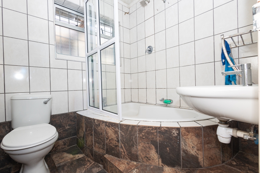 3 Bedroom Property for Sale in Highbury Park Western Cape